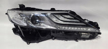 Laden Sie das Bild in den Galerie-Viewer, Frontscheinwerfer Toyota Camry 33-276 Rechts Scheinwerfer Headlight SCH5529801384ke