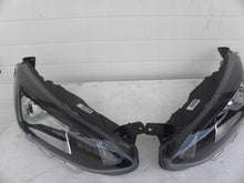 Laden Sie das Bild in den Galerie-Viewer, Frontscheinwerfer Ford Focus MX7B-13E015-CD Rechts Scheinwerfer Headlight SCH5531517411sy