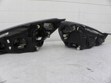 Laden Sie das Bild in den Galerie-Viewer, Frontscheinwerfer Ford Focus MX7B-13E015-CD Rechts Scheinwerfer Headlight SCH5531517411sy