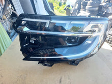 Laden Sie das Bild in den Galerie-Viewer, Frontscheinwerfer Renault I 260606388R LED Links Scheinwerfer Headlight SCH5533915075gk