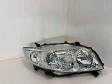 Laden Sie das Bild in den Galerie-Viewer, Frontscheinwerfer Toyota Corolla 8113012A60 Rechts Scheinwerfer Headlight SCH5537842499na