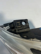 Laden Sie das Bild in den Galerie-Viewer, Frontscheinwerfer Mazda Premacy C513-51040 Links Scheinwerfer Headlight SCH5539140183ud