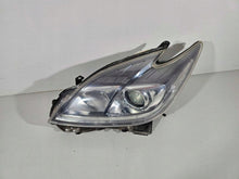 Laden Sie das Bild in den Galerie-Viewer, Frontscheinwerfer Toyota Prius 103419012154 Xenon Links Scheinwerfer Headlight SCH5540139530ty