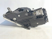 Load image into Gallery viewer, Frontscheinwerfer VW Passat 3C0941752K Rechts Scheinwerfer Headlight SCH5540994714iq
