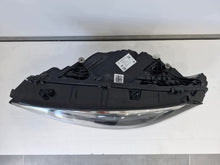 Laden Sie das Bild in den Galerie-Viewer, Frontscheinwerfer Mercedes-Benz W247 A2479064104 Links Scheinwerfer Headlight SCH5541903615lq