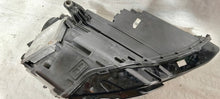 Laden Sie das Bild in den Galerie-Viewer, Frontscheinwerfer Skoda Karoq 57B941015D Links Scheinwerfer Headlight SCH5542428033hz