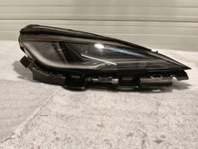 Laden Sie das Bild in den Galerie-Viewer, Frontscheinwerfer Tesla Model 3 1760889-00-E LED Rechts Scheinwerfer Headlight SCH5544807930ox