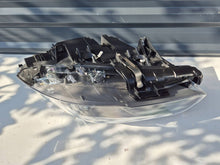 Laden Sie das Bild in den Galerie-Viewer, Frontscheinwerfer BMW 5 F11 F10 7203245 Links Scheinwerfer Headlight SCH5546233930en