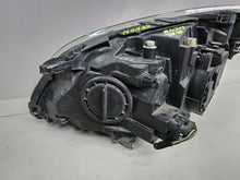Laden Sie das Bild in den Galerie-Viewer, Frontscheinwerfer Mercedes-Benz W245 A1698203861 Xenon Rechts Headlight SCH5552435420ql