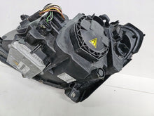 Laden Sie das Bild in den Galerie-Viewer, Frontscheinwerfer Mercedes-Benz W245 A1698203861 Xenon Rechts Headlight SCH5552435420ql