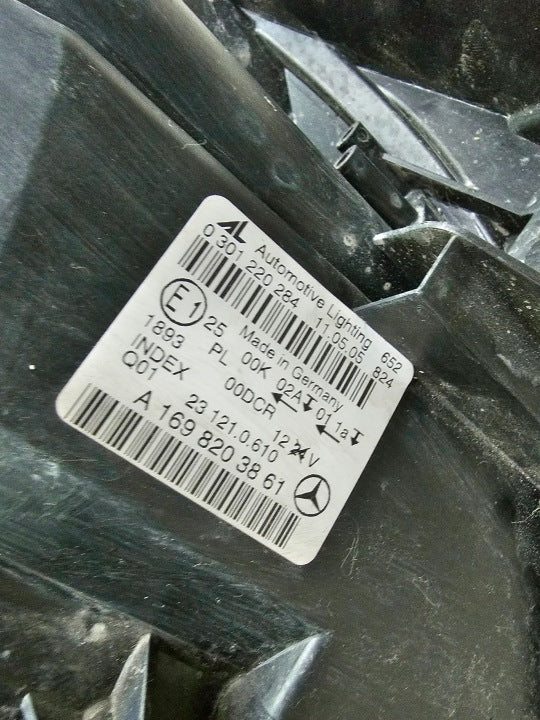 Frontscheinwerfer Mercedes-Benz W245 A1698203861 Xenon Rechts Headlight SCH5552435420ql