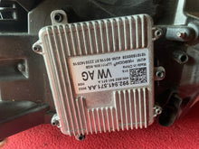 Laden Sie das Bild in den Galerie-Viewer, Frontscheinwerfer Skoda Superb III 3V1941016D Rechts Scheinwerfer Headlight SCH5559429413lt