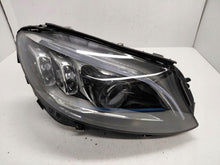 Laden Sie das Bild in den Galerie-Viewer, Frontscheinwerfer Mercedes-Benz W205 A2059061606 Rechts Scheinwerfer Headlight SCH5559654024gn
