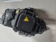 Laden Sie das Bild in den Galerie-Viewer, Frontscheinwerfer Audi A3 8P0941030M 0301206278 Xenon Rechts Headlight SCH5562815844ok