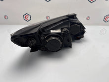 Laden Sie das Bild in den Galerie-Viewer, Frontscheinwerfer Kia Sorento II 92101-2P110 Xenon Links Scheinwerfer Headlight SCH5565419534cl