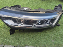 Laden Sie das Bild in den Galerie-Viewer, Frontscheinwerfer Renault Koleos 260607971R Links Scheinwerfer Headlight SCH5568215730sz