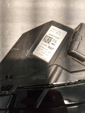 Laden Sie das Bild in den Galerie-Viewer, Frontscheinwerfer Renault 5 260601570R Links Scheinwerfer Headlight SCH5569612449ye