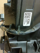 Load image into Gallery viewer, Frontscheinwerfer Hyundai Elantra 92101-F2 LED Links Scheinwerfer Headlight SCH5570478060ol