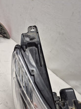 Load image into Gallery viewer, Frontscheinwerfer Ford C-Max AM51-13W029-AF Rechts Scheinwerfer Headlight SCH5571016472jl