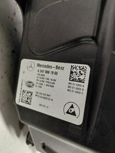 Laden Sie das Bild in den Galerie-Viewer, Frontscheinwerfer Mercedes-Benz W247 A2479067903 Links Scheinwerfer Headlight SCH5571420166wj