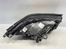 Laden Sie das Bild in den Galerie-Viewer, Frontscheinwerfer BMW 5 5A798D7 LED Links Scheinwerfer Headlight SCH5572615777zr