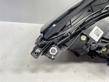 Laden Sie das Bild in den Galerie-Viewer, Frontscheinwerfer BMW 5 5A798D7 LED Links Scheinwerfer Headlight SCH5572615777zr