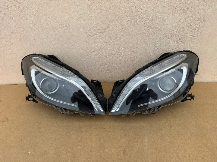 Frontscheinwerfer Mercedes-Benz W246 2468207761 Rechts Scheinwerfer Headlight SCH5583660786ib