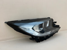Laden Sie das Bild in den Galerie-Viewer, Frontscheinwerfer Toyota Aygo X 0H-31 Rechts Scheinwerfer Headlight SCH5584049105pm