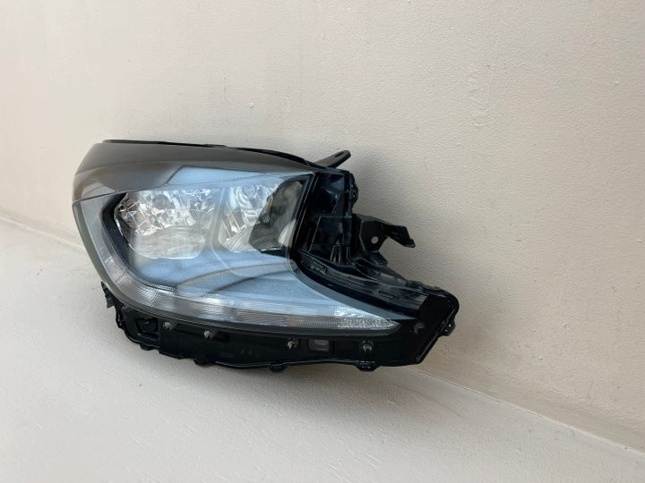 Frontscheinwerfer Toyota Aygo X 0H-31 Rechts Scheinwerfer Headlight SCH5584049105pm