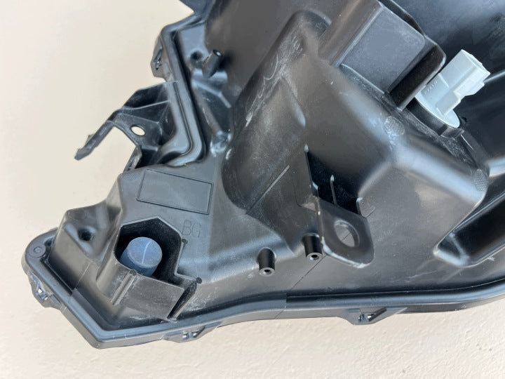 Frontscheinwerfer Toyota Aygo X 0H-31 Rechts Scheinwerfer Headlight SCH5584049105pm