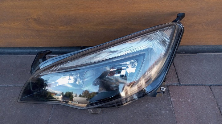 Frontscheinwerfer Opel Astra 13371595 Links Scheinwerfer Headlight SCH5584401188fe