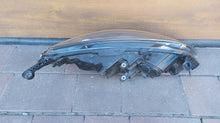 Laden Sie das Bild in den Galerie-Viewer, Frontscheinwerfer Opel Astra 13371595 Links Scheinwerfer Headlight SCH5584401188fe