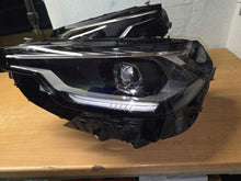 Laden Sie das Bild in den Galerie-Viewer, Frontscheinwerfer BMW 2 G42 5A320E5-08 5A320E6-08 LED Rechts oder Links SCH5596474409ho