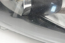 Laden Sie das Bild in den Galerie-Viewer, Frontscheinwerfer VW Caddy III 2K5941005A Links Scheinwerfer Headlight SCH5597554769rv