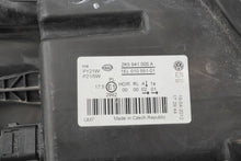 Laden Sie das Bild in den Galerie-Viewer, Frontscheinwerfer VW Caddy III 2K5941005A Links Scheinwerfer Headlight SCH5597554769rv