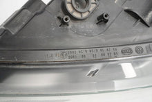 Laden Sie das Bild in den Galerie-Viewer, Frontscheinwerfer VW Caddy III 2K5941005A Links Scheinwerfer Headlight SCH5597554769rv