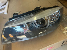 Laden Sie das Bild in den Galerie-Viewer, Frontscheinwerfer BMW E91 E90 7240247 Xenon Links Scheinwerfer Headlight SCH5600764175wc