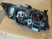 Laden Sie das Bild in den Galerie-Viewer, Frontscheinwerfer BMW E91 E90 7240247 Xenon Links Scheinwerfer Headlight SCH5600764175wc