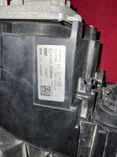 Laden Sie das Bild in den Galerie-Viewer, Frontscheinwerfer Daf 2188985 LED Ein Satz Scheinwerfer Headlight SCH5601707424jl