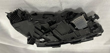 Laden Sie das Bild in den Galerie-Viewer, Frontscheinwerfer Tesla 3 176088800F LED Links Scheinwerfer Headlight SCH5602577273pg