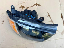 Laden Sie das Bild in den Galerie-Viewer, Frontscheinwerfer Mitsubishi L200 85122000 Rechts Scheinwerfer Headlight SCH5605586580xl
