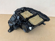 Laden Sie das Bild in den Galerie-Viewer, Frontscheinwerfer Mercedes-Benz A2139068409 LED Rechts Scheinwerfer Headlight SCH5606281945fa
