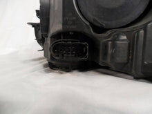 Load image into Gallery viewer, Frontscheinwerfer Ford Focus BM5113W029AG Rechts Scheinwerfer Headlight SCH5608187054tx