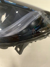 Laden Sie das Bild in den Galerie-Viewer, Frontscheinwerfer BMW I3 98341303 85122000 Links Scheinwerfer Headlight SCH5618168257cc