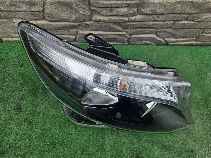 Frontscheinwerfer Mercedes-Benz Vito A4479067800BAX Rechts Headlight SCH5621483529kw