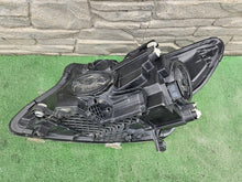 Laden Sie das Bild in den Galerie-Viewer, Frontscheinwerfer Mercedes-Benz Vito A4479067800BAX Rechts Headlight SCH5621483529kw