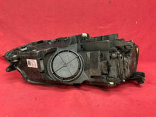 Laden Sie das Bild in den Galerie-Viewer, Frontscheinwerfer VW Golf VII 5G1941031 Xenon Links Scheinwerfer Headlight SCH5622019898pr