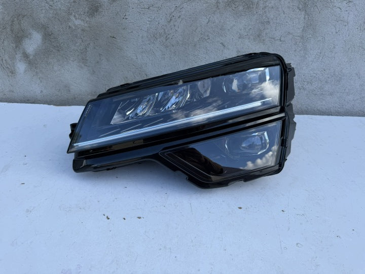 Frontscheinwerfer Skoda Karoq 57B941015D Links Scheinwerfer Headlight SCH5624895340mu
