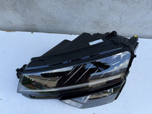 Laden Sie das Bild in den Galerie-Viewer, Frontscheinwerfer Skoda Karoq 57B941015D Links Scheinwerfer Headlight SCH5624895340mu