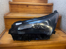 Laden Sie das Bild in den Galerie-Viewer, Frontscheinwerfer Lexus Nx 8512126 Links Scheinwerfer Headlight SCH5627993321nf